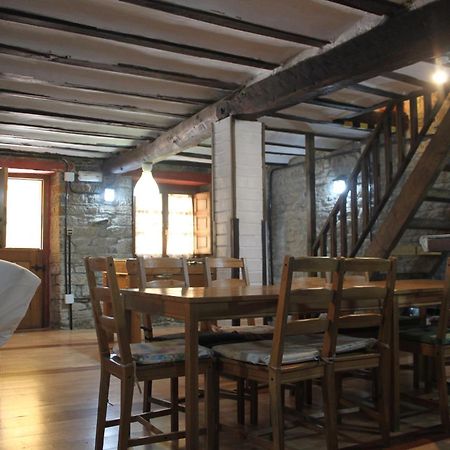 El Sumiciu Guest House Mieres  Exterior photo